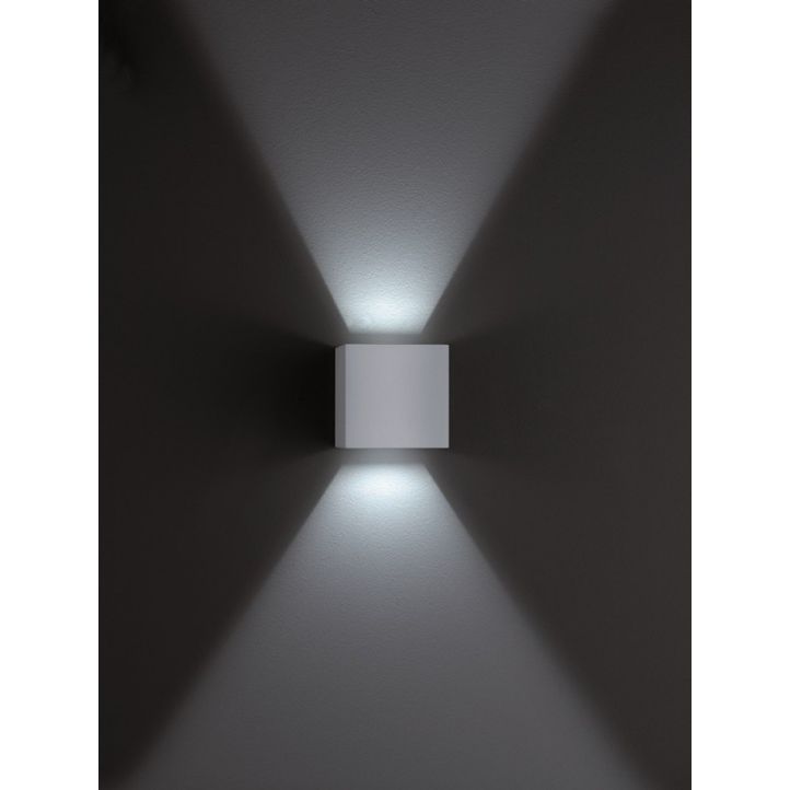 Helestra LED-Wandaußenleuchte SIRI 44 10x10cm silbergrau A28242.46 Helestra LED-Wandaußenleuchte SIRI 44 10x10cm silbergrau A28242.46