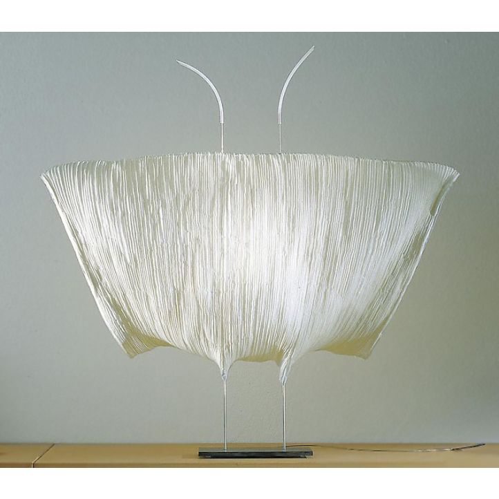 Samurai LED Leuchte von Ingo Maurer, aus Papier, Metall, Edelstahl, Silikon, Glas und Glasfaserblenden, dimmbare LED-Technologie, warmes und weiches Licht. Samurai LED Leuchte von Ingo Maurer, aus Papier, Metall, Edelstahl, Silikon, Glas und Glasfaserblenden, dimmbare LED-Technologie, warmes und weiches Licht.