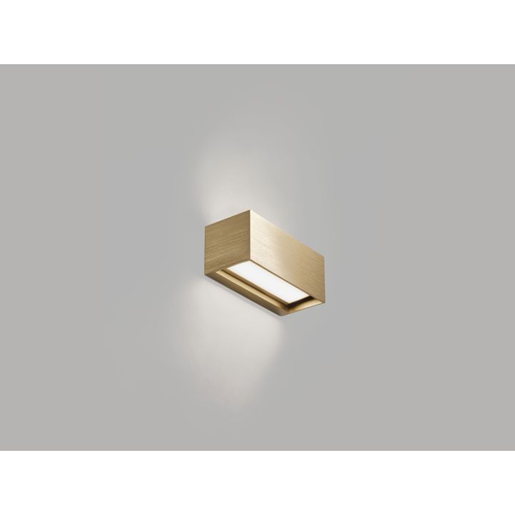 Light-Point LED-Wandleuchte LINEA W1 15cm messing 290102 Light-Point LED-Wandleuchte LINEA W1 15cm messing 290102