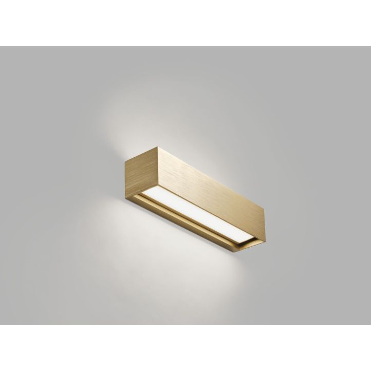 Light-Point LED-Wandleuchte LINEA W2 30cm messing 290107 Light-Point LED-Wandleuchte LINEA W2 30cm messing 290107