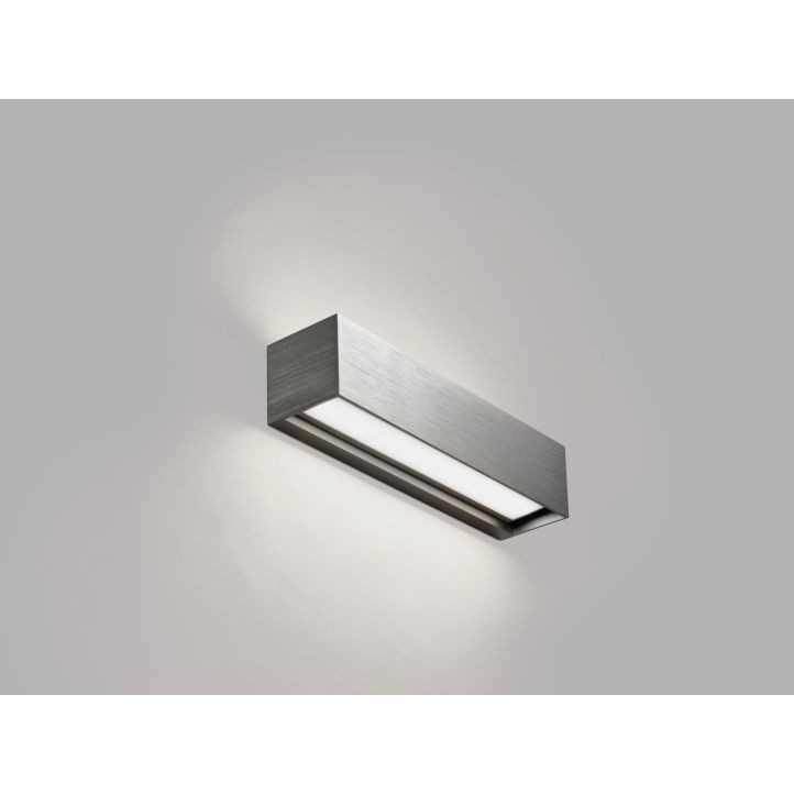 Light-Point LED-Wandleuchte LINEA W2 30cm titan 290109 Light-Point LED-Wandleuchte LINEA W2 30cm titan 290109