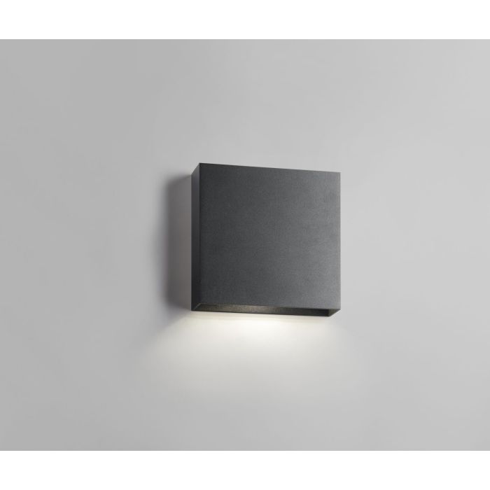 Light-Point LED-Wandleuchte COMPACT 15x15cm (down) 3000K schwarz 256341